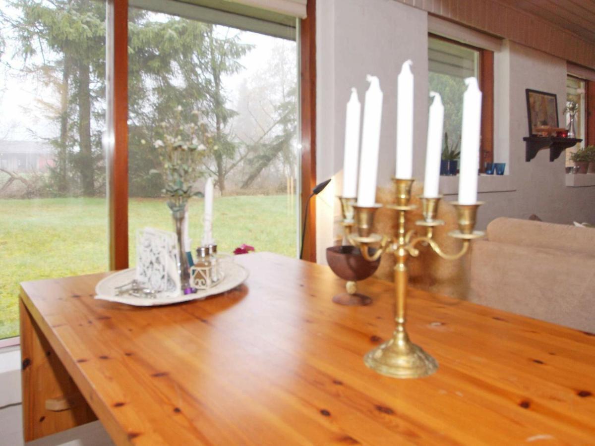 2 Person Holiday Home In Tarm Fjerbaek ภายนอก รูปภาพ